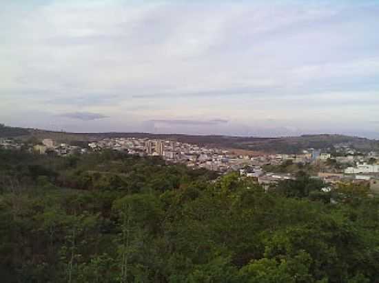 VISTA PARCIAL DO CENTRO E BAIRRO N.SRA.DE FTIMA EM SANTO ANTNIO DO MONTE-MG-FOTO:NILSON ANTNIO DA SILVA - SANTO ANTNIO DO MONTE - MG