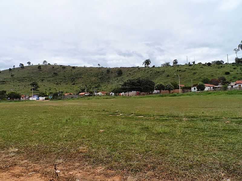 SANTO ANTNIO DO MUCURI-MG-VISTA DO DISTRITO-FOTO:JNIOR GONALVES - SANTO ANTNIO DO MUCURI - MG