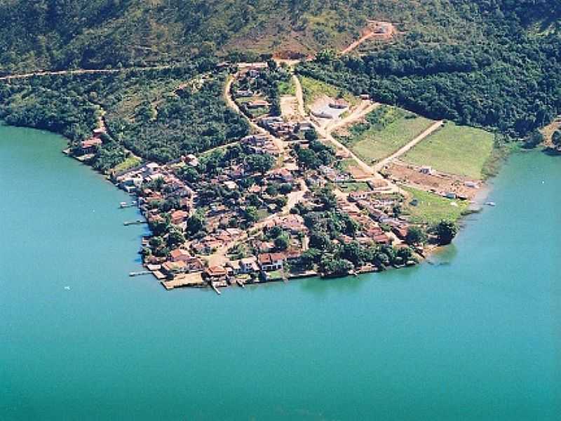 SANTO HILRIO-MG-VISTA DA REPRESA DE FURNAS E A CIDADE-FOTO:WWW.TURISMONAREPRESADEFURNAS.COM.BR - SANTO HILRIO - MG