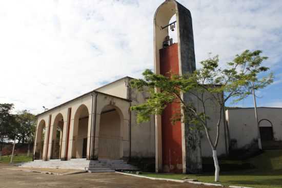 IGREJA DE N.SRA.DAS DORES EM DORES DO PARAIBUNA,DISTRITO DE SD, POR ANDRIA OLIVEIRA - SANTOS DUMONT - MG