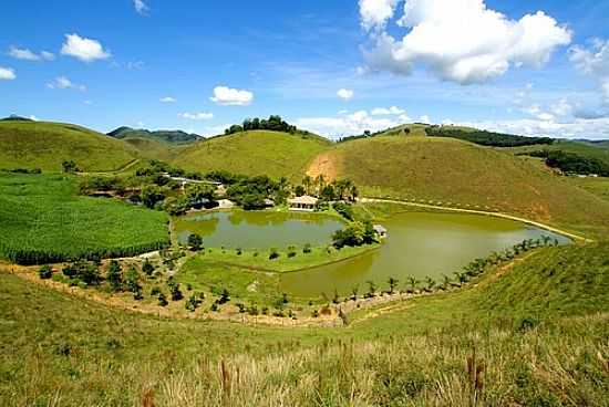 LAGO DA FAZENDA CARAMNIO-FOTO:SGTRANGEL - SO DOMINGOS - MG