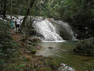 CACHOEIRA DOS VIEIRAS
POR EDUARDO GOMES  - SO GERALDO - MG