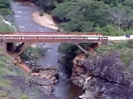 PONTE DO RIO JEQUITINHONHA, POR ROGRIO - SO GONALO DO RIO DAS PEDRAS - MG