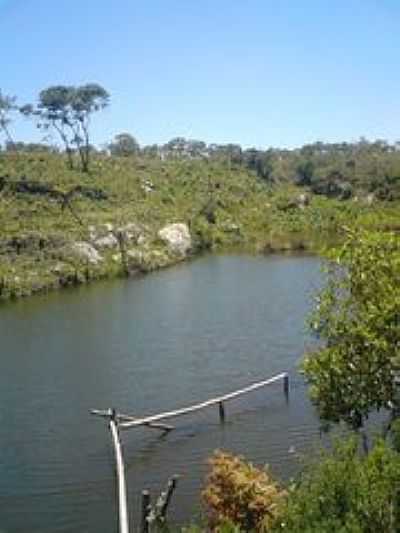 LAGO CORREIAS-FOTO:HERCULESCRISTAIS  - SO JOO DA CHAPADA - MG