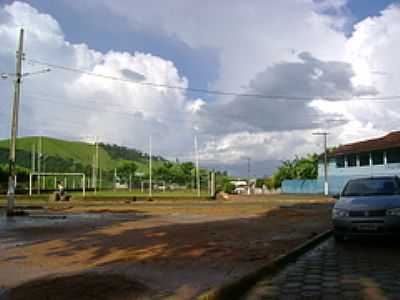 CAMPO DE FUTEBOL-FOTO:LUS CARNEIRO - SO JOO DA SAPUCAIA - MG