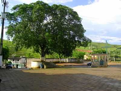 PRAA DA IGREJA-FOTO:LUS CARNEIRO - SO JOO DA SAPUCAIA - MG