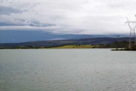 LAGO DE FURNAS, POR KRISSIA DE SOUZA BARBOSA - SO JOS DA BARRA - MG