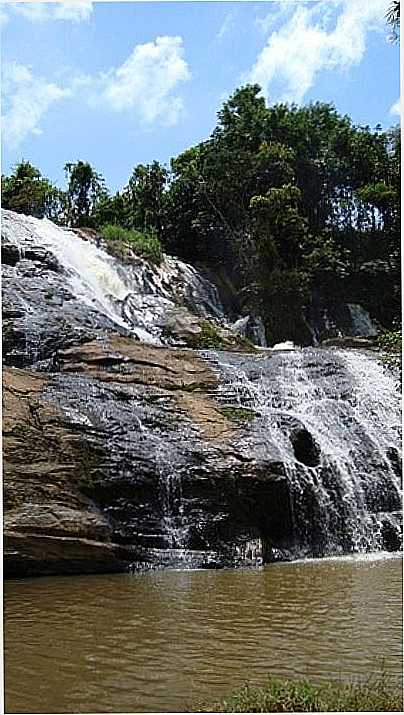 CACHOEIRA POR EDMILSON MIRANDA - SO JOS DO GOIABAL - MG