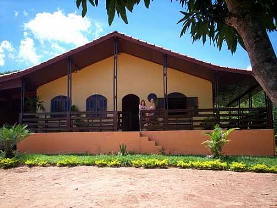 RANCHO CARLOTA-FOTO:GERMAN BRANCOLINI - SO JOS DO JACURI - MG