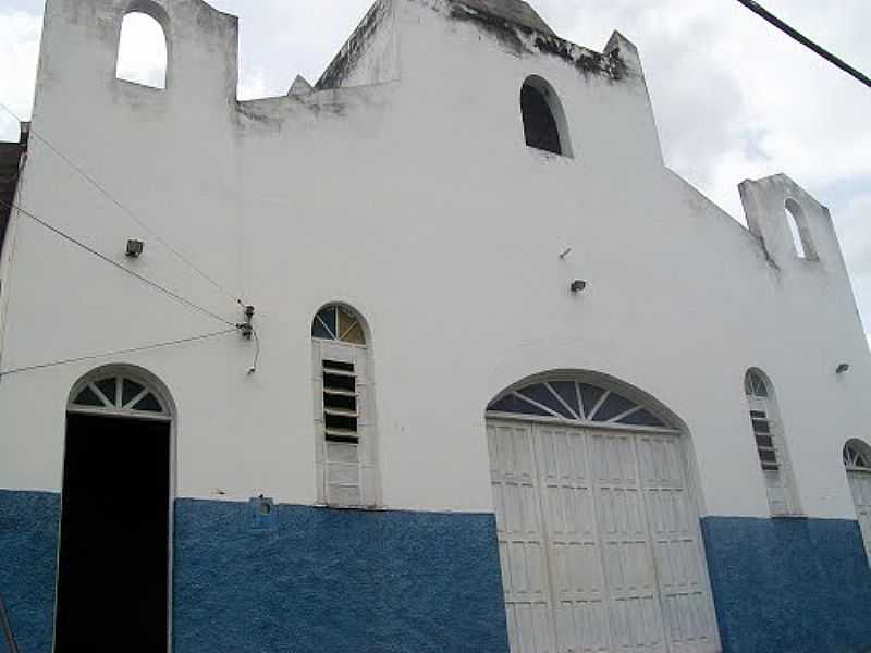 BANDEIRA DO COLNIA-BA-IGREJA CATLICA-FOTO:CIDADE BRASIL - BANDEIRA DO COLNIA - BA