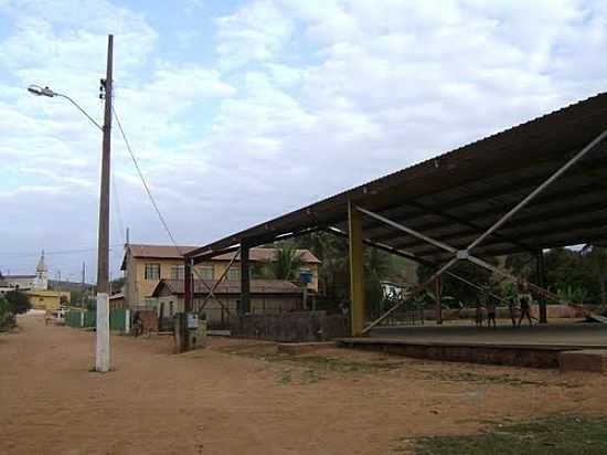 ESCOLA ESTADUAL DURVAL MADALENA EM SO SEBASTIO DA BARRA-FOTO:GUSTAVO STURZENECKER - SO SEBASTIO DA BARRA - MG