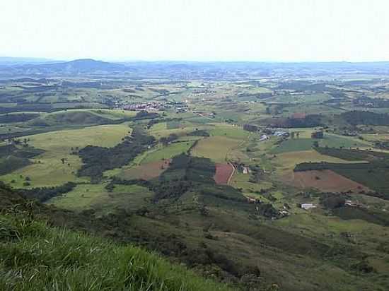 VISTA PANORMICA EM SO SEBASTIO DA BELA VISTA-FOTO:ALVARO LACERDA - SO SEBASTIO DA BELA VISTA - MG