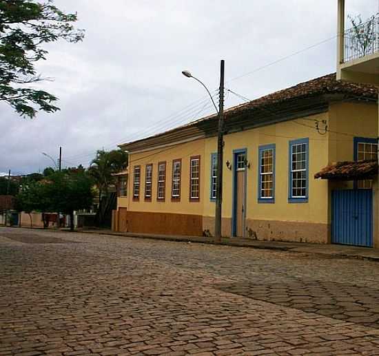 CASARES ANTIGOS EM SO VICENTE DE MINAS-MG-FOTO:ANDR LUS VIEIRA - SO VICENTE DE MINAS - MG