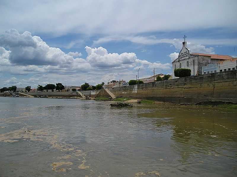 BARRA-BA-MARGEM DO RIO SO FRANCISCO-FOTO:HELIO QUEIROZ FILHO - BARRA - BA