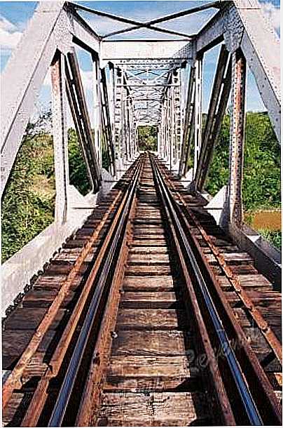 FERROVIA CENTRO ATLNTICA FOTO RUI REZENDE - BARRA DA ESTIVA - BA