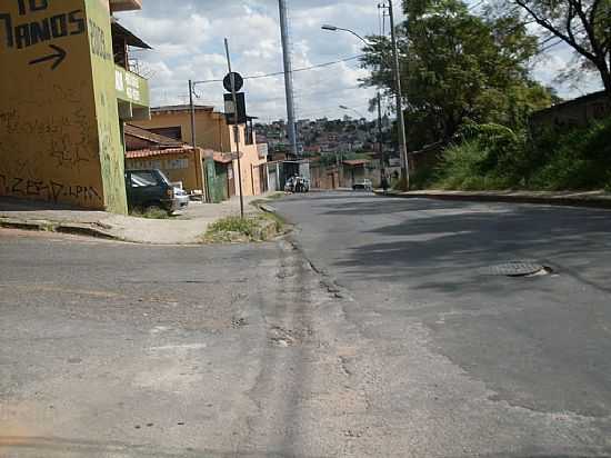 SAUDADE-MG-RUA TAQUARIL ESQUINA COM RUA CORAO DE JESUS-FOTO:BRENOFABIO - SAUDADE - MG