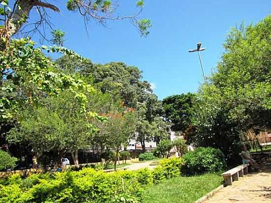 PRAA RAIMUNDO CARNEIRO-FOTO:CARLOSMAGNOOLIVEIRA - SENADOR FIRMINO - MG