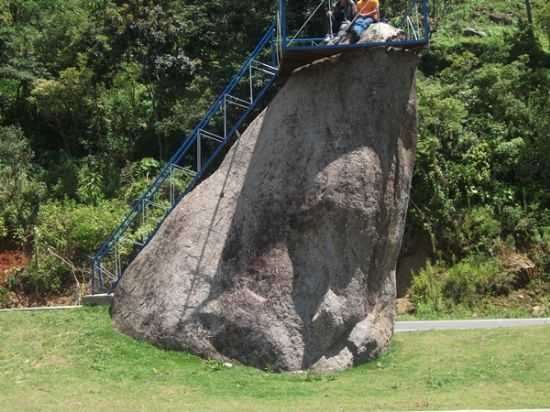 MIRANTE DA SERRA, POR LAERCIO FERNANDES - SENADOR JOS BENTO - MG
