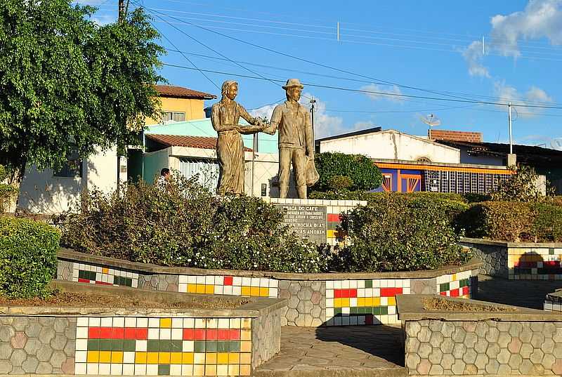 BARRA DO CHOA-BA-PRAA DO CAF-FOTO:WWW.BLOGDOTARUGAO.COM.BR - BARRA DO CHOA - BA