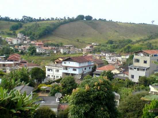 VISTA PARCIAL DA CIDADE TENDO AO FUNDO O BAIRRO DA HORTA E O GINSIO, POR ADALBERTO AGOSTINHO DA SILVA - SENHORA DOS REMDIOS - MG