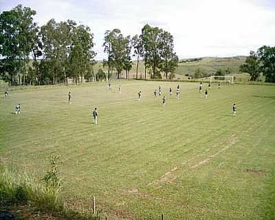 CAMPO DE FUTEBOL-FOTO: SIL MARCOS  - SERRA DA SAUDADE - MG