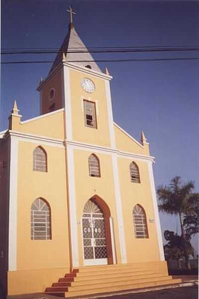 IGREJA-FOTO: SIL MARCOS  - SERRA DA SAUDADE - MG