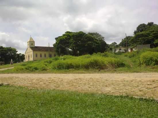 POR ANA LUIZA PANZERA - SERRA DO CAMAPU - MG