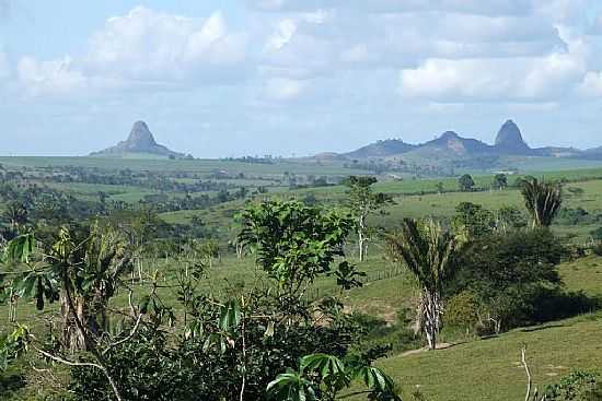 SERRA DOS AIMORS-MG-VISTA DA SERRA-FOTO:CARLOS ROBERTO ROCHA SANTANA - SERRA DOS AIMORS - MG