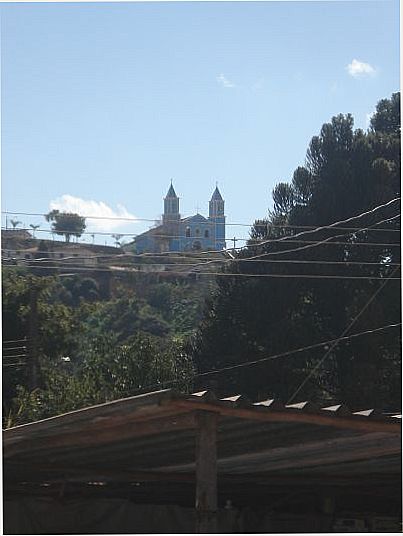 VISTA DO ANTIGO LATICINIO, POR RODRIGO FERREIRA RIBEIRO - SERRANOS - MG