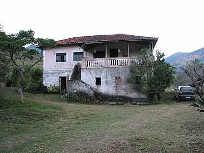 CASA DE FAZENDA-FOTO:MARCIO A MARTINS - SERTOZINHO - MG