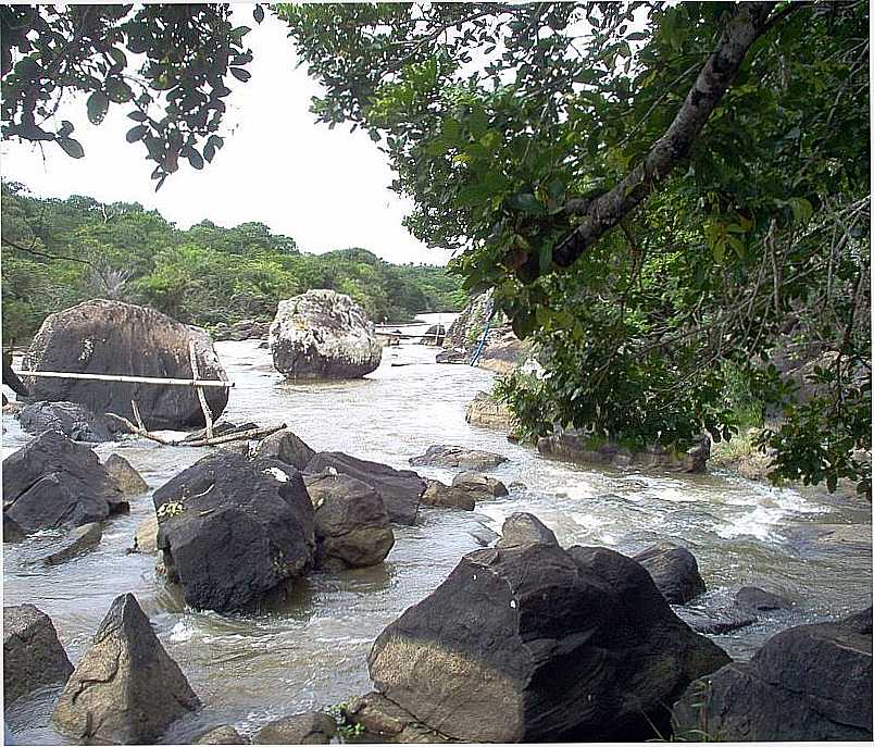 BARRA DO POJUCA-BA-TRECHO ACIDENTADO DO RIO POJUCA-FOTO:MARCELO FALCO SANTOS SILVA - BARRA DO POJUCA - BA