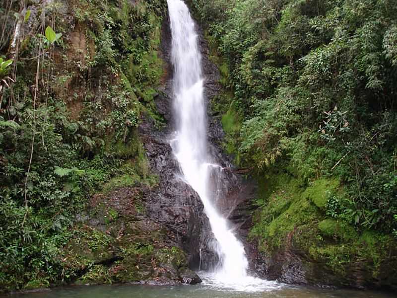 CACHOEIRA DOS PEROBAS - FOTO TAPIRA TEEN - TAPIRA - MG