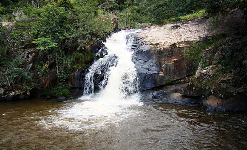 IMAGENS DA CIDADE DE TAQUARAU DE MINAS - MG - TAQUARAU DE MINAS - MG