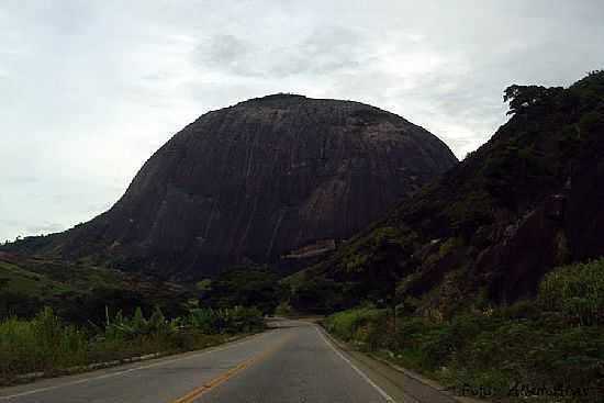 MORRO DA BALEIA EM TEFILO OTONI-MG-FOTO:ALBERTO ALVES - TEFILO OTONI - MG