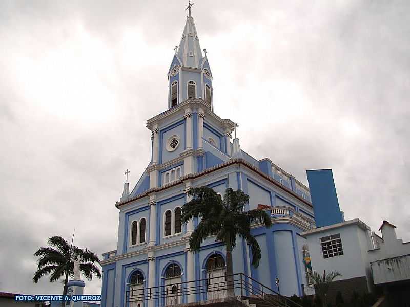 TEFILO OTONI-MG-CATEDRAL DE N.SRA.DA CONCEIO-FOTO:VICENTE A. QUEIROZ - TEFILO OTONI - MG