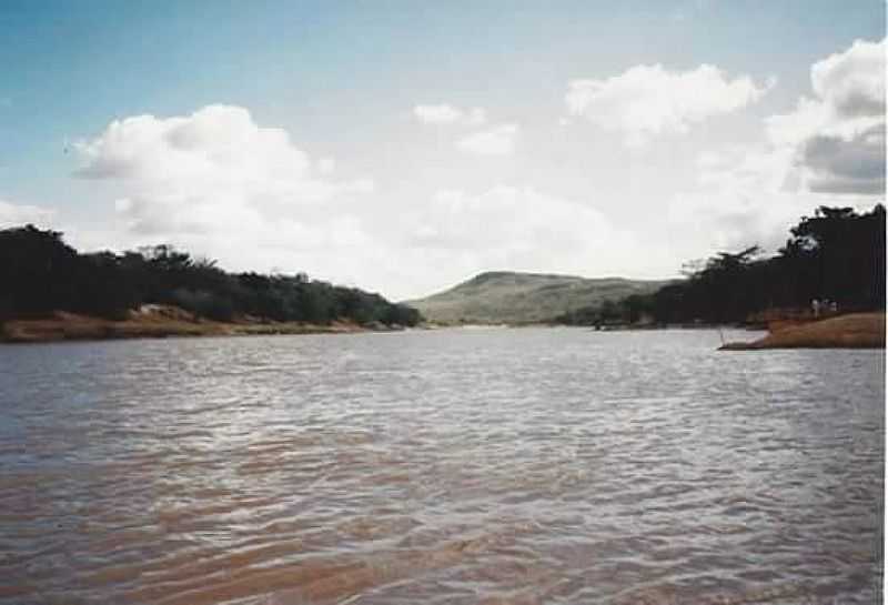 IMAGENS DA LOCALIDADE DE TERRA BRANCA - MG - TERRA BRANCA - MG