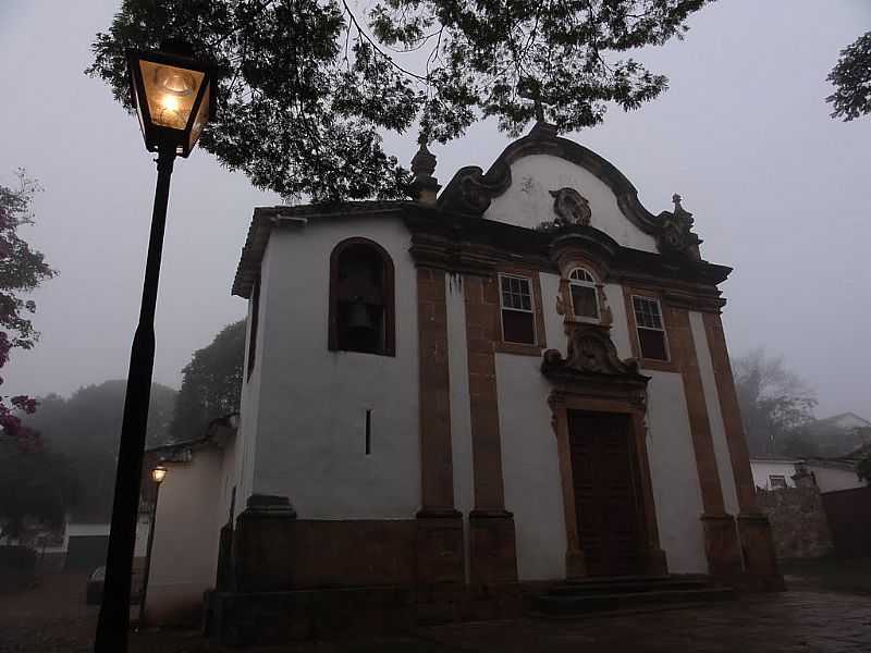 TIRADENTES-MG-CAPELA DE N.SRA.DO ROSRIO DOS HOMENS PRETOS1719-FOTO:PAULO YUJI TAKARADA - TIRADENTES - MG