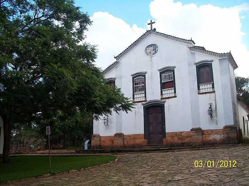 TIRADENTES-MG-IGREJA PADRE TOLEDO-FOTO:JOSUE MARINHO - TIRADENTES - MG