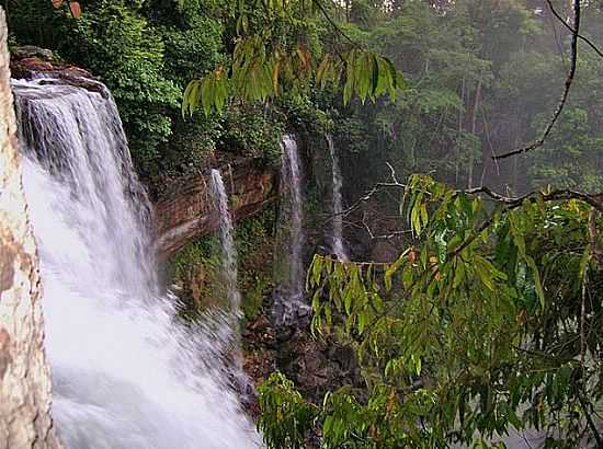 CACHOEIRA DO ACABA VIDA FOTO RIODEONDAS.COM - BARREIRAS - BA