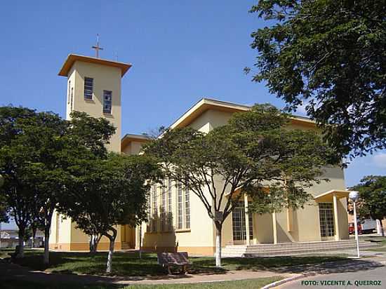 IGREJA DE N.SRA.DA CONCEIO-FOTO:VICENTE A. QUEIROZ - TORNEIROS - MG