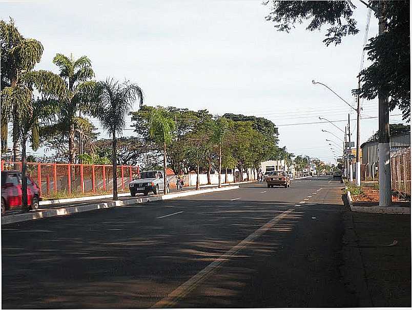 TUPACIGUARA - MG POR BAZAGA - TUPACIGUARA - MG