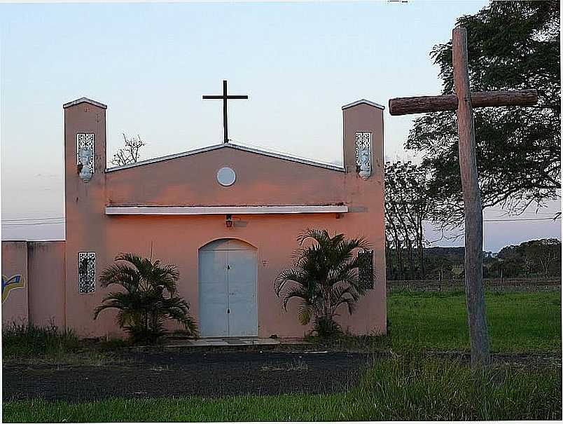 TUPACIGUARA-MG-CAPELA DO DIVINO PAI ETERNO-FOTO:ALTEMIRO OLINTO CRISTO - TUPACIGUARA - MG