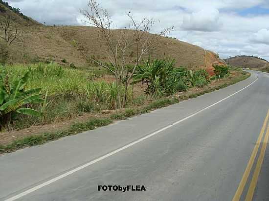 UBAPORANGA-MG-RODOVIA BR-116-FOTO:MOHAMMADALBERTH - UBAPORANGA - MG