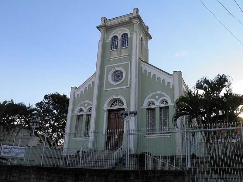 UBERABA-MG-IGREJA METODISTA-FOTO:ALTEMIRO OLINTO CRISTO - UBERABA - MG