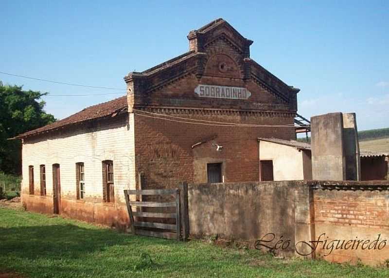 UBERLNDIA-MG-ESTAO FERROVIRIA NO DISTRITO DE SOBRADINHO-FOTO:LEONARDO FIGUEIREDO - UBERLNDIA - MG