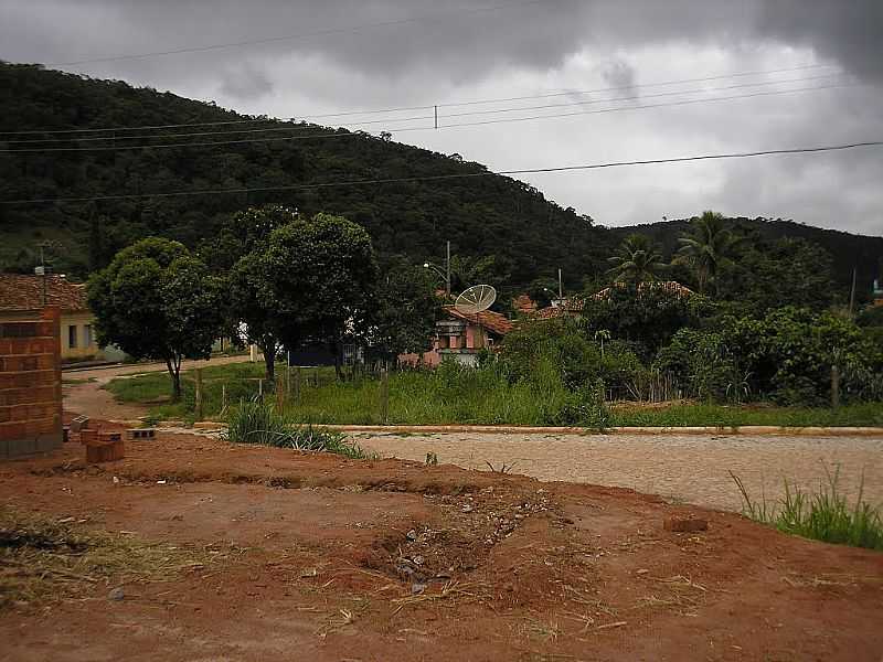 VALO-MG-ENTRADA DO DISTRITO-FOTO:SALVINO OLEGARIO - VALO - MG