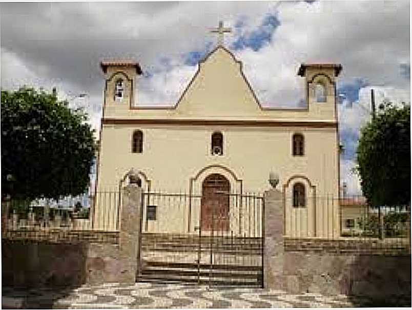 BARROCAS-BA-IGREJA DE SO JOO BATISTA-FOTO:BARROCAS-BAHIA.BLOGSPOT.COM  - BARROCAS - BA