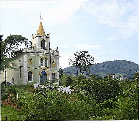 IGREJA EM VERA CRUZ 
POR BEATRIZ BARRETO TANEZINI (PANORAMIO) - VERA CRUZ DE MINAS - MG