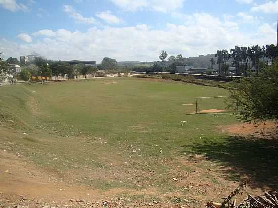 VESPASIANO-MG-CAMPO DE FUTEBOL-FOTO:JAIRO NUNES FERREIRA - VESPASIANO - MG