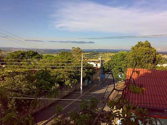 VESPASIANO-MG-RUA AARO REIS-JARDIM DA GLRIA-FOTO:KIDMUNIZ - VESPASIANO - MG